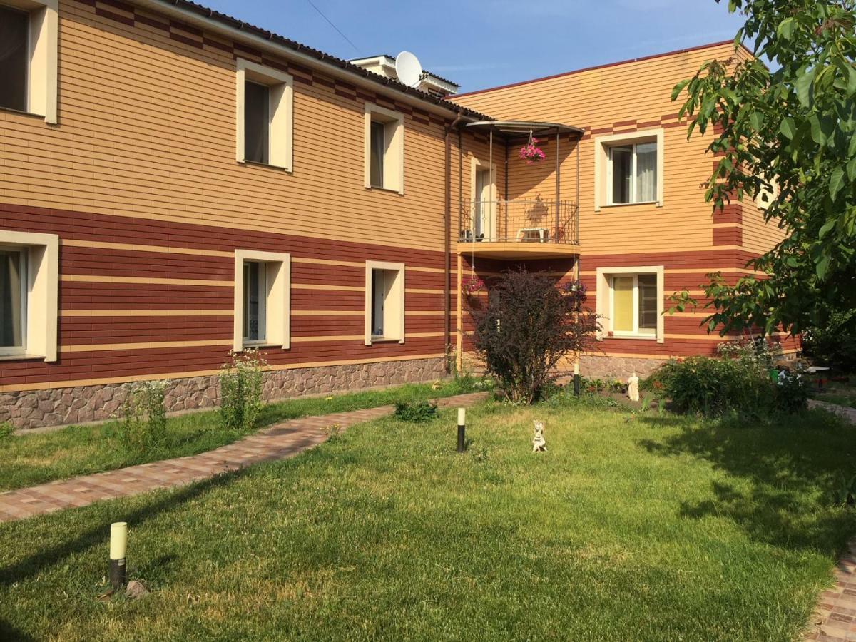 Arcobaleno Home Kiev Dış mekan fotoğraf